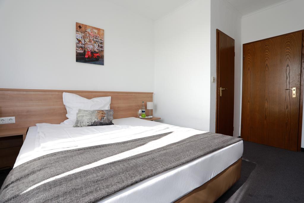 Hotel Zwei&Vierzig Vallendar Zewnętrze zdjęcie