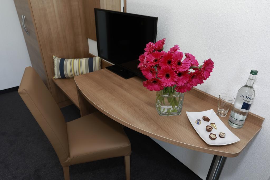 Hotel Zwei&Vierzig Vallendar Zewnętrze zdjęcie